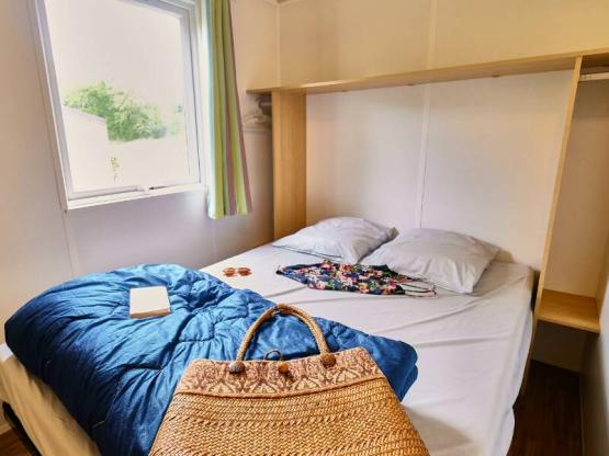 Canvas bungalow