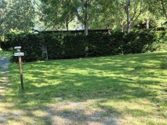 Pitch CONFORT XL from 100 to 150m² with electricity 6A