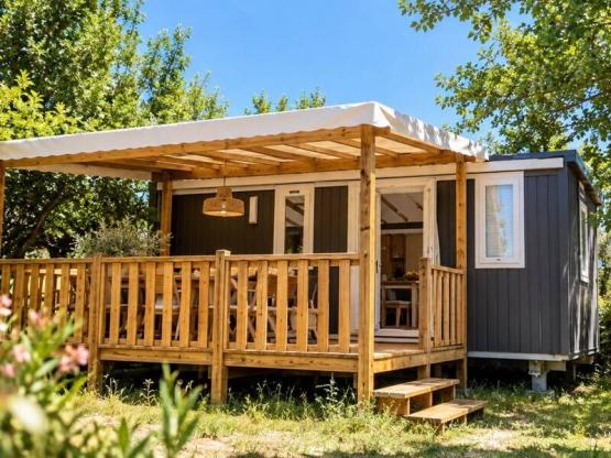Comfortable 2-bedroom cottage - Air-conditioned