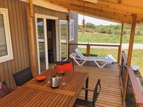 Top Espace premium 32m², 3 bedrooms, 15m² covered terrace +TV + dishwasher + air co+wifi