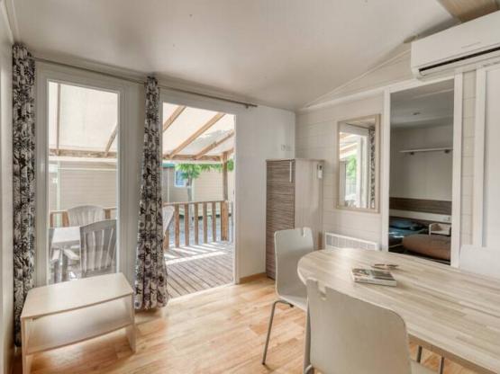 Mobilhome Le Baou 3 bedrooms sheltered - terrace