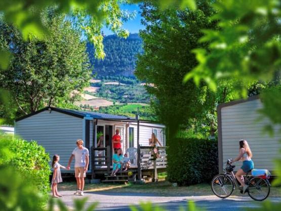 Mobile-home 2 bedrooms Les Fleurines