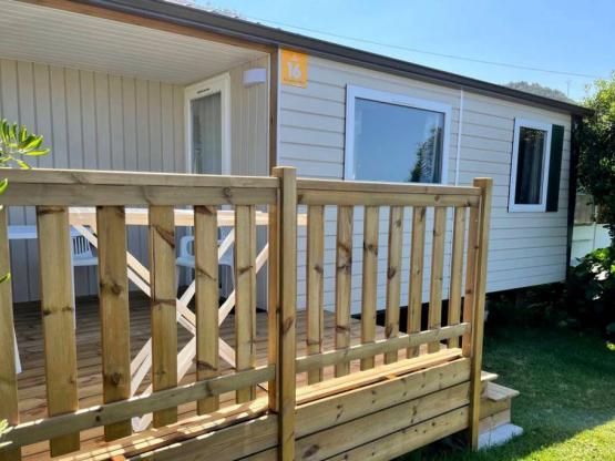 Stacaravan Excellence (3 slaapkamers) 32-34 m² + houten terras