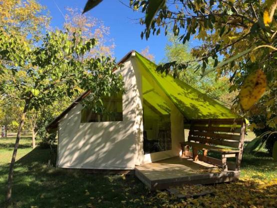 12 INSOLITE NATURE Tent Ecolodge 21m² - 2 bedrooms