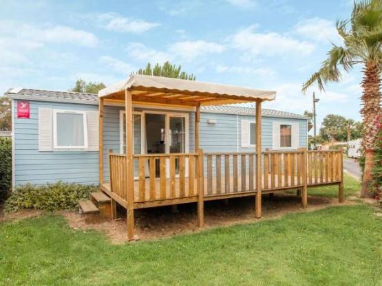 Stacaravan Confort 40m² 4 slaapkamers + terras