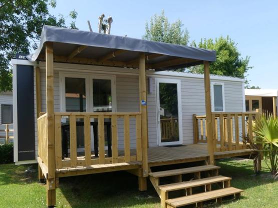 Mobilheim Premium 29m² - 2 Schlafzimmer + Halbüberdachte Terrasse + Spüllmachine + TV