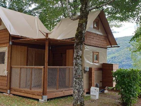 Lodge Aventure Perché 25m² (duplex 2 bedrooms)  toilet blocks