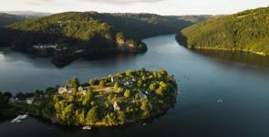 Camping Sunêlia La Source - Occitanie - Aveyron